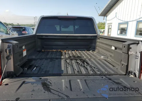 2018 Honda Ridgeline Rtl z USA, uszkodzony, nr VIN 5FPYK3F7XJB002495